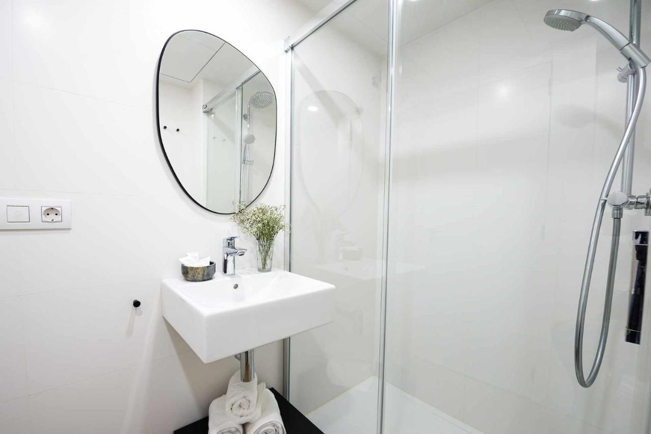 Apartamento Bguest Con Terraza Alicante Exteriör bild