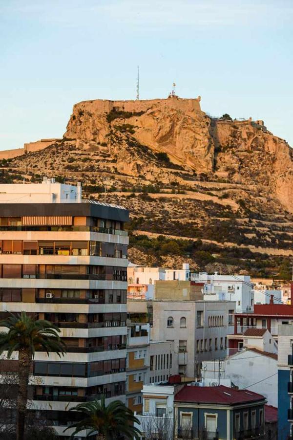 Apartamento Bguest Con Terraza Alicante Exteriör bild